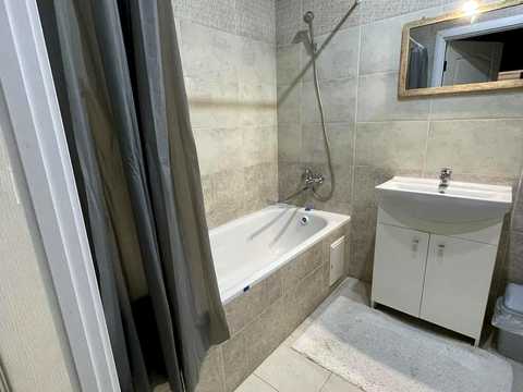 квартира по адресу Червоной Калины просп., 72
