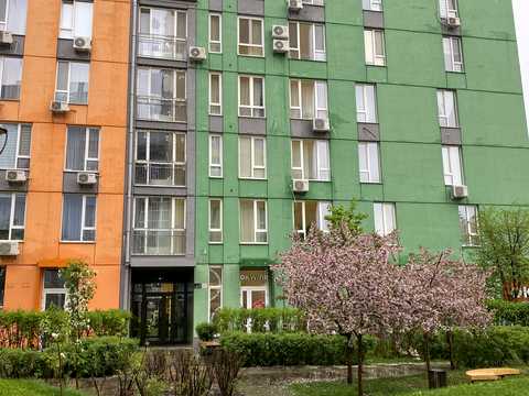 квартира за адресою Соборності просп. (Возз'єднання), 17 к2