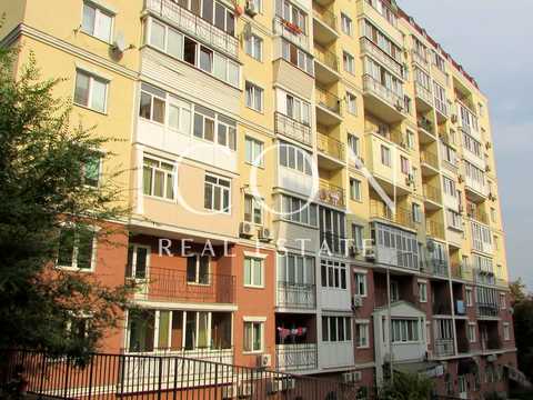 комерційна за адресою Сирецька вул., 32