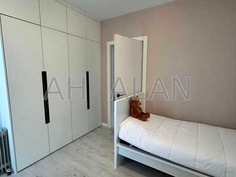квартира за адресою Регенераторна вул., 4 к5