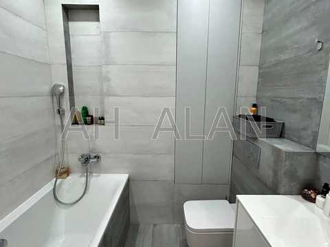 квартира за адресою Регенераторна вул., 4 к5