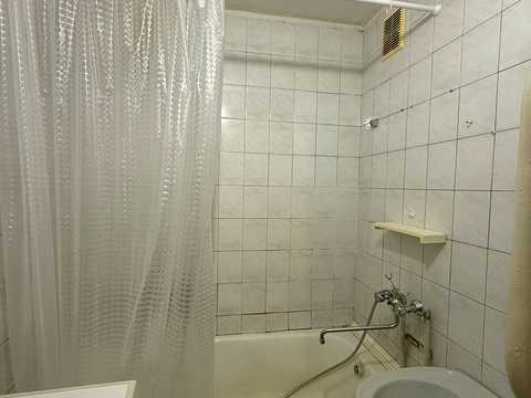 квартира за адресою Ахсарова вул., 3б