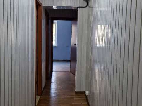 комерційна за адресою Крутогірний узвіз (Рогальова), 14