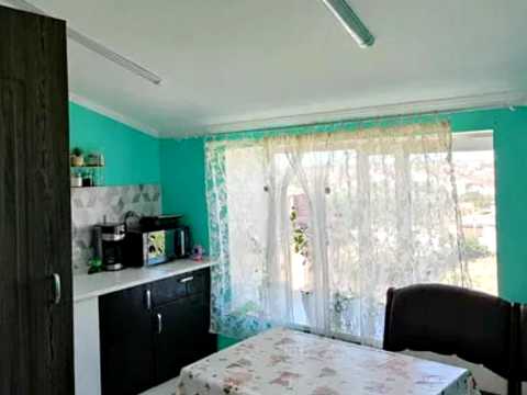 квартира за адресою Центральна вул., 4