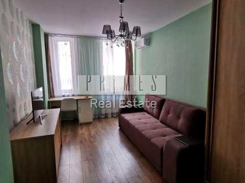 комерційна за адресою Регенераторна вул., 4