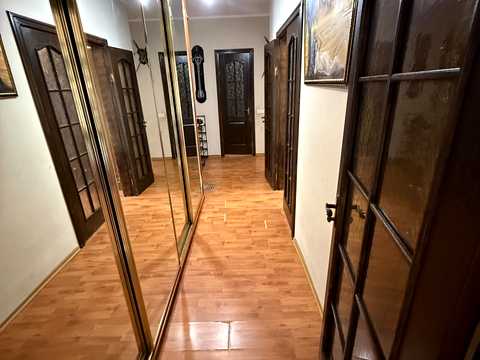 квартира за адресою Незалежності бульв. (50 років Жовтня), 17