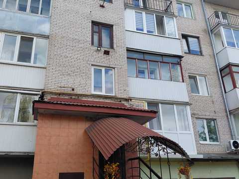 квартира за адресою Уласа Самчука вул. (Молодої Гвардії), 33