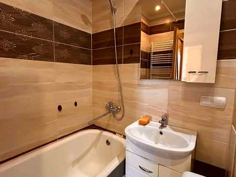 квартира за адресою Незалежності вул., 57