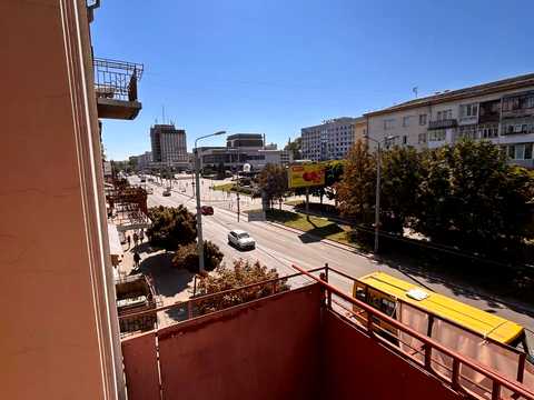 квартира за адресою Незалежності вул., 57