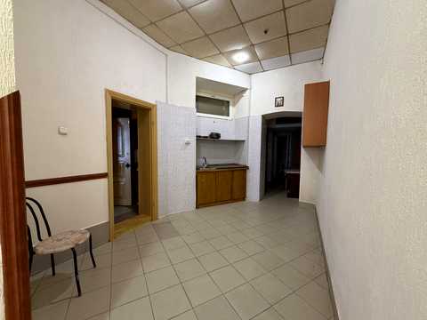 коммерческая по адресу Лемковская ул., 14