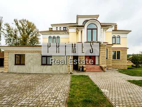 комерційна за адресою Риболовецька вул., 12