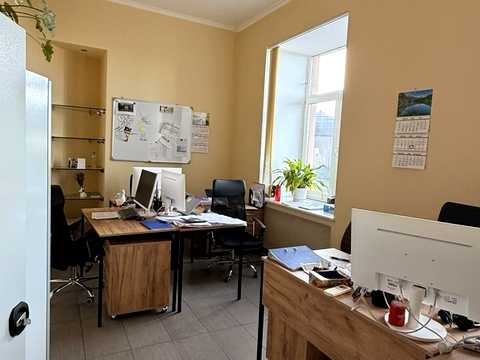 комерційна за адресою Велика Житомирська вул., 20-А