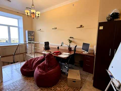 комерційна за адресою Велика Житомирська вул., 20-А