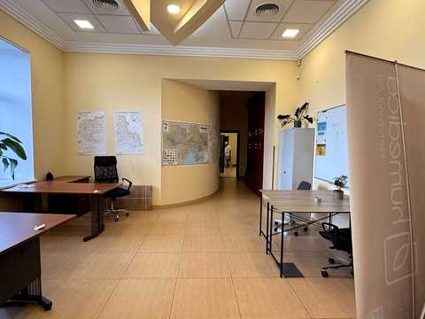 комерційна за адресою Велика Житомирська вул., 20-А