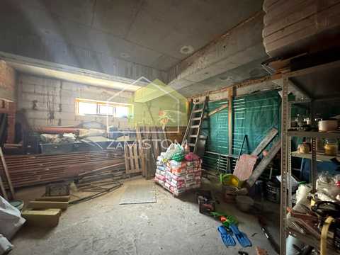 будинок за адресою с. Гнідин, Набережна, 4