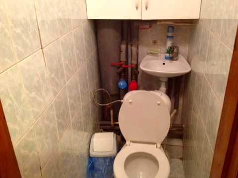 комерційна за адресою Різницька вул., 8