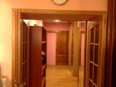 комерційна за адресою Різницька вул., 8