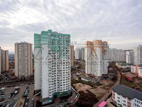 квартира за адресою Бориса Гмирі вул., 8-Б