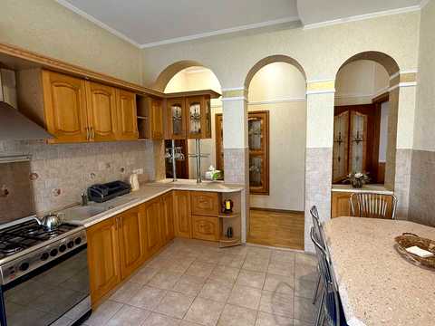 квартира по адресу Пекарская ул., 34