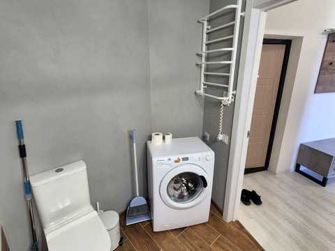 квартира за адресою Довга вул., 1