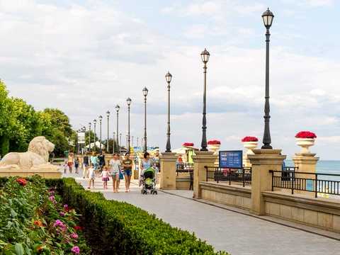 квартира за адресою Довга вул., 1