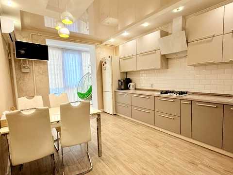 квартира за адресою Мирна вул., (Будинок 2)