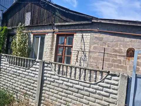 будинок за адресою Стрілочна вул., 6