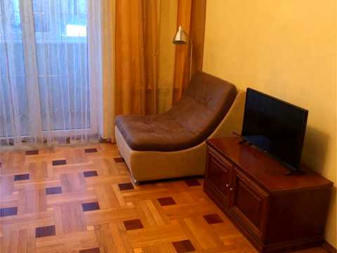 квартира за адресою Чеська вул., 6