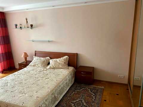 квартира за адресою Чеська вул., 6