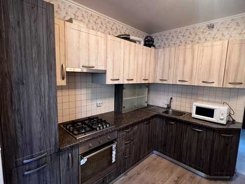 квартира по адресу Леси Украинки бульв., 8