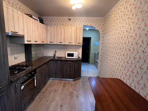 квартира по адресу Леси Украинки бульв., 8