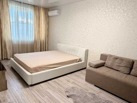 квартира за адресою Машинобудівників вул., 25