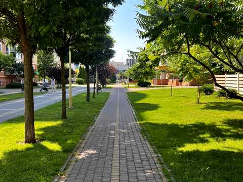 квартира по адресу Леси Украинки бульв., 8