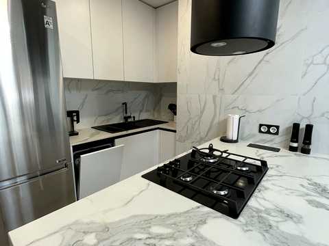 квартира за адресою Боголюбова вул., 8