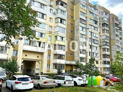 квартира по адресу Драгоманова ул., 18