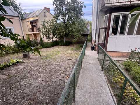 будинок за адресою Зрубова вул., 19