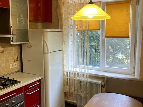 1874053903569907