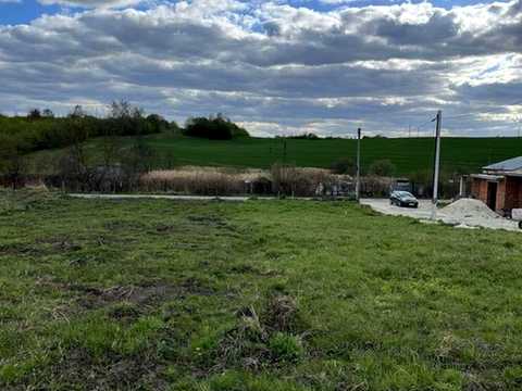 ділянка за адресою с. Сокільники, Шухевича