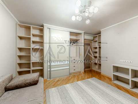 квартира по адресу Calle Dilova ул. (Димитрова), 2-Б
