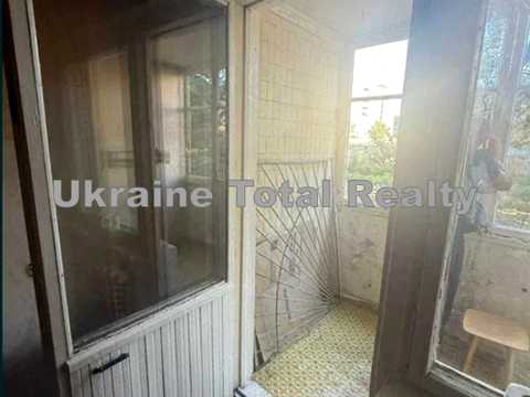 квартира за адресою Космонавта Поповича вул. (Космонавта Волкова), 8