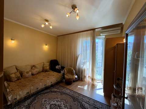 квартира за адресою Велика Васильківська вул. (Червоноармійська), 132