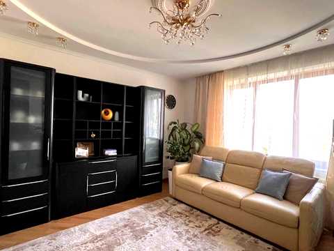 квартира за адресою Мирона Тарнавського вул. (Кутузова), 118-А