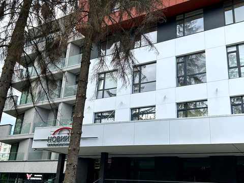комерційна за адресою Зелена вул., 111-Б