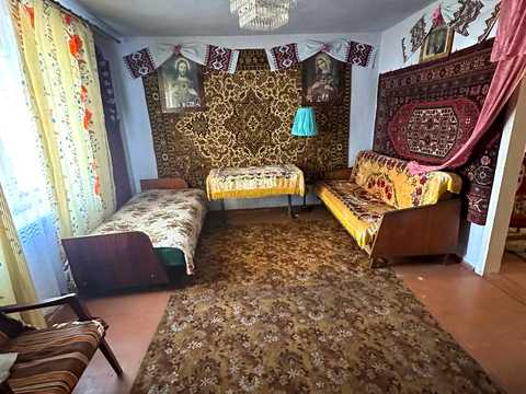 дом по адресу Молодіжна ул., 7