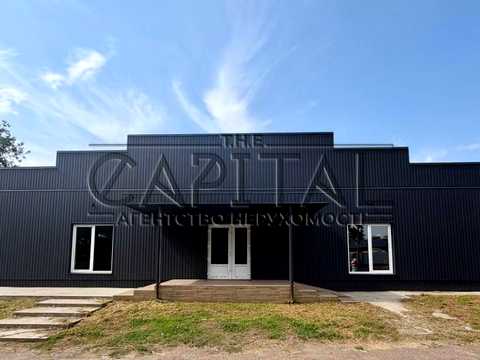 комерційна за адресою Центральна вул., 5