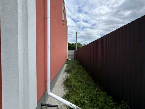 дом по адресу Лесі Українки