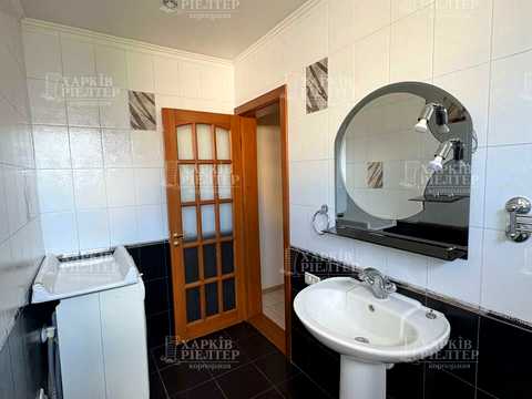 квартира за адресою Львівська вул. (Пермська), 27
