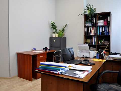 коммерческая по адресу Зоологическая ул., 3я