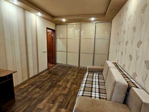 квартира за адресою Валентинівська вул. (Блюхера), 26