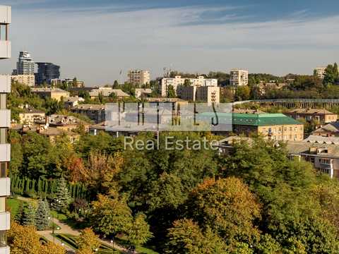квартира по адресу Андрея Верхогляда ул. (Михайла Драгомирова), 7